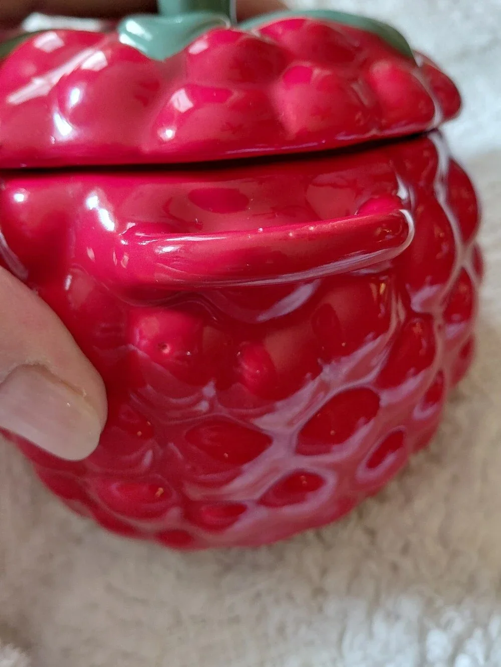 Red Berry Ceramic Small Jar With Lid